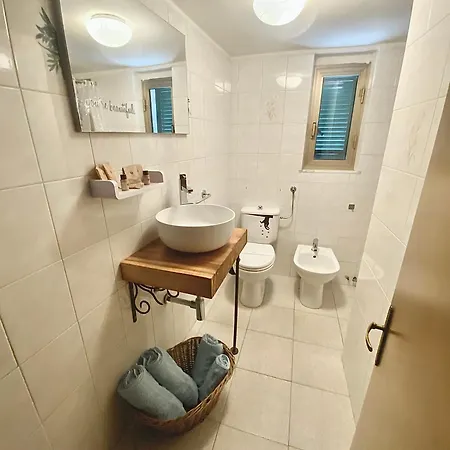 La Tana Holiday home