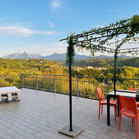 Holiday home La Tana